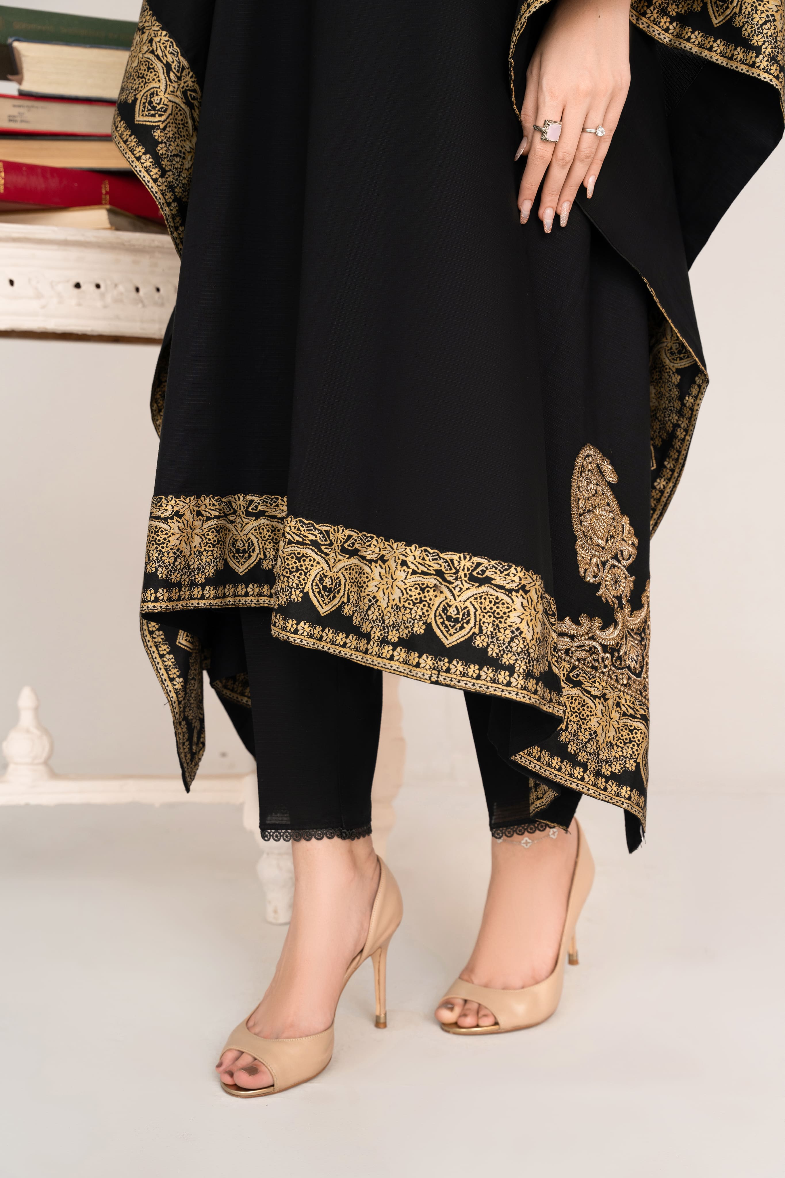 Black Lawn Kaftan –Full Golden Embroidered Front & Back