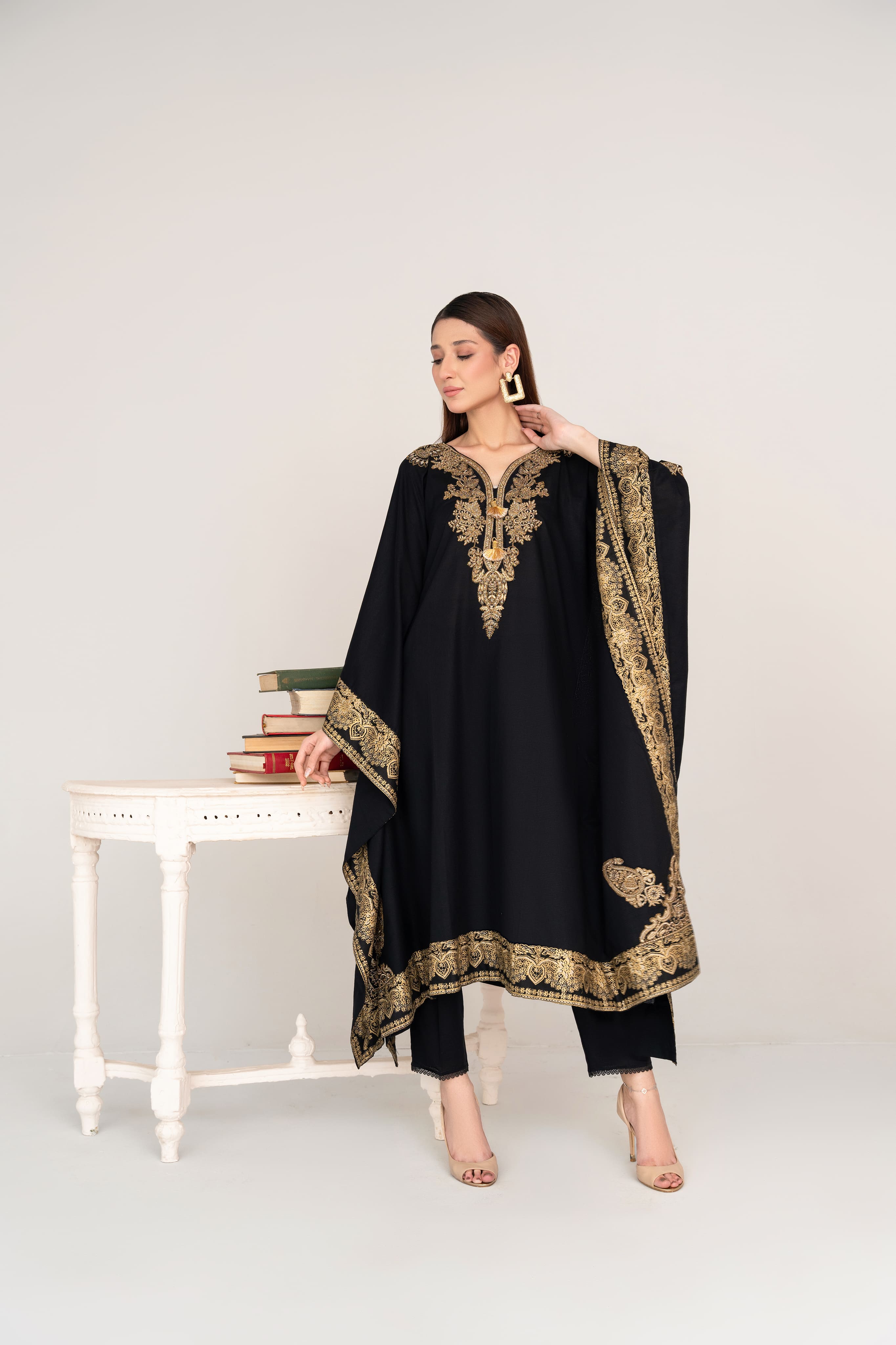 Black Lawn Kaftan –Full Golden Embroidered Front & Back